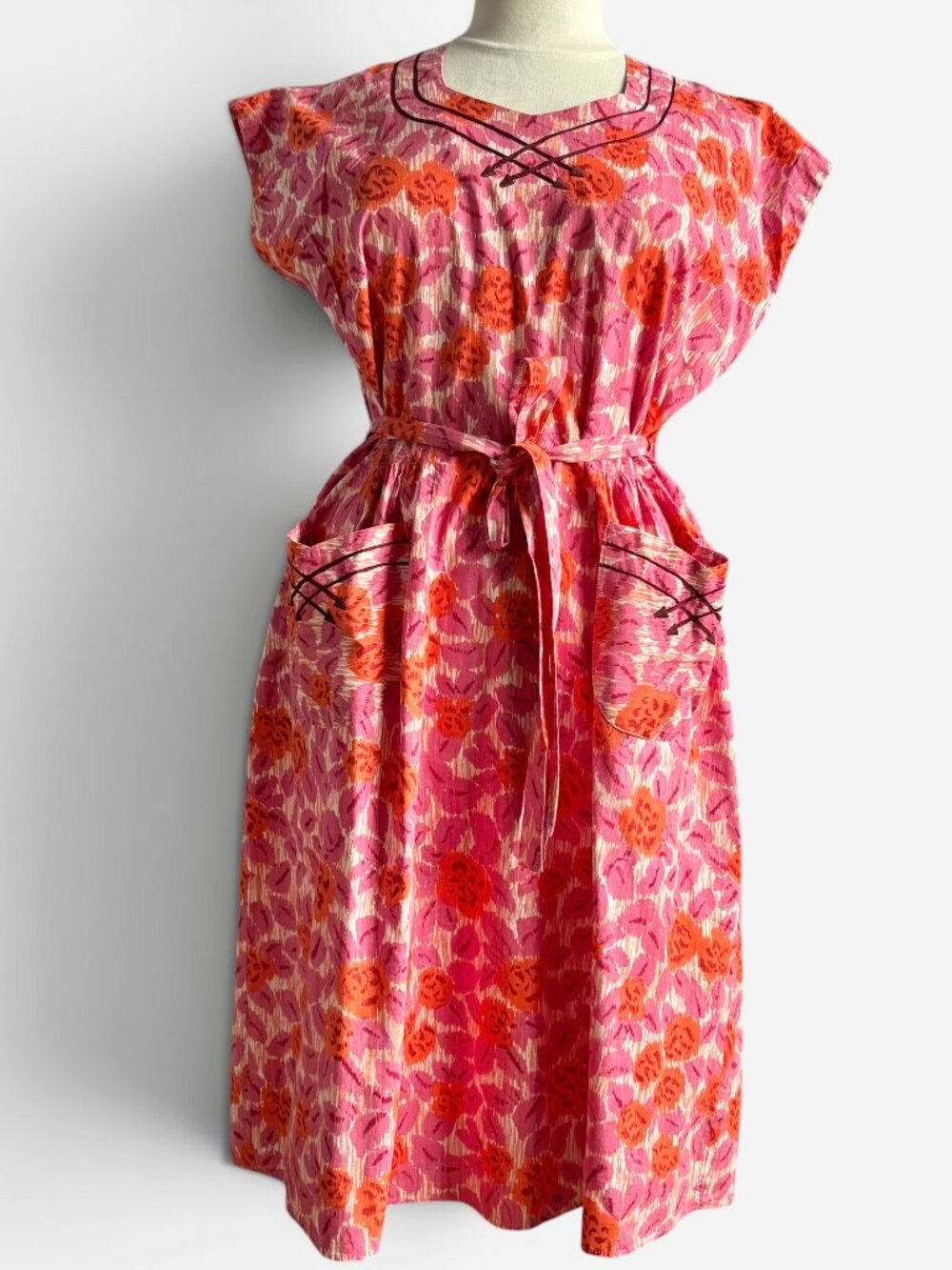 Vintage 1950s Pink Floral Cotton Wrap Dress with Pockets Large